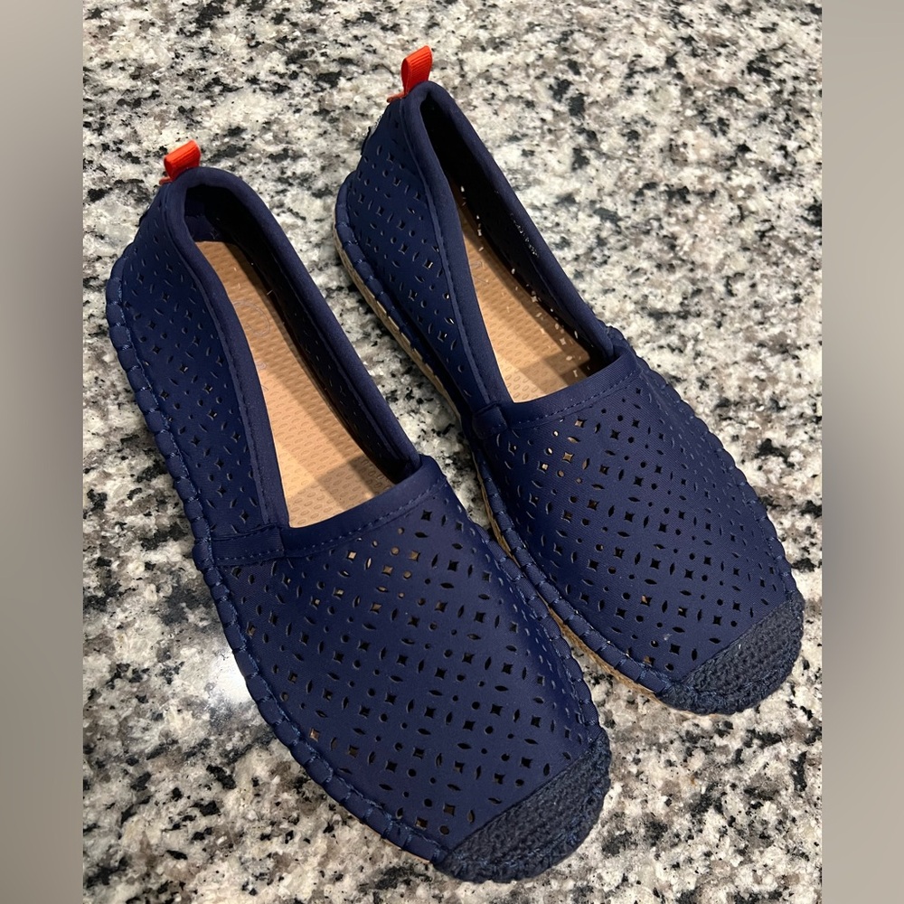 SeaStar navy neoprene espadrilles size W7